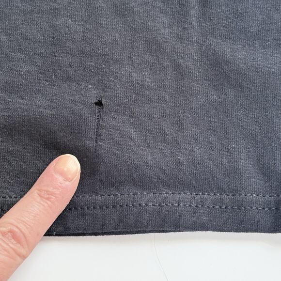 AC/DC Hells Bells T Shirt Medium Black Unisex Rock Band Tee New with Damage - Picture 6 of 6